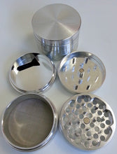 Load image into Gallery viewer, CANNATONIK ANODIZED ALUMINIUM GRINDER 40MM SILVER
